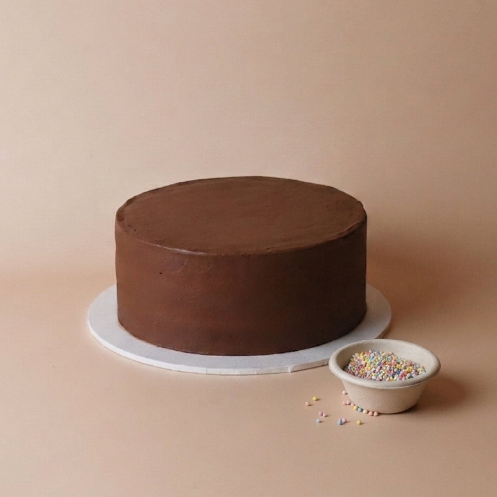 Vanilla bean & chocolate cake